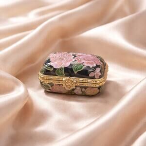 Black Floral Enamel Hand Painted Trinket Pills Jewelry Box